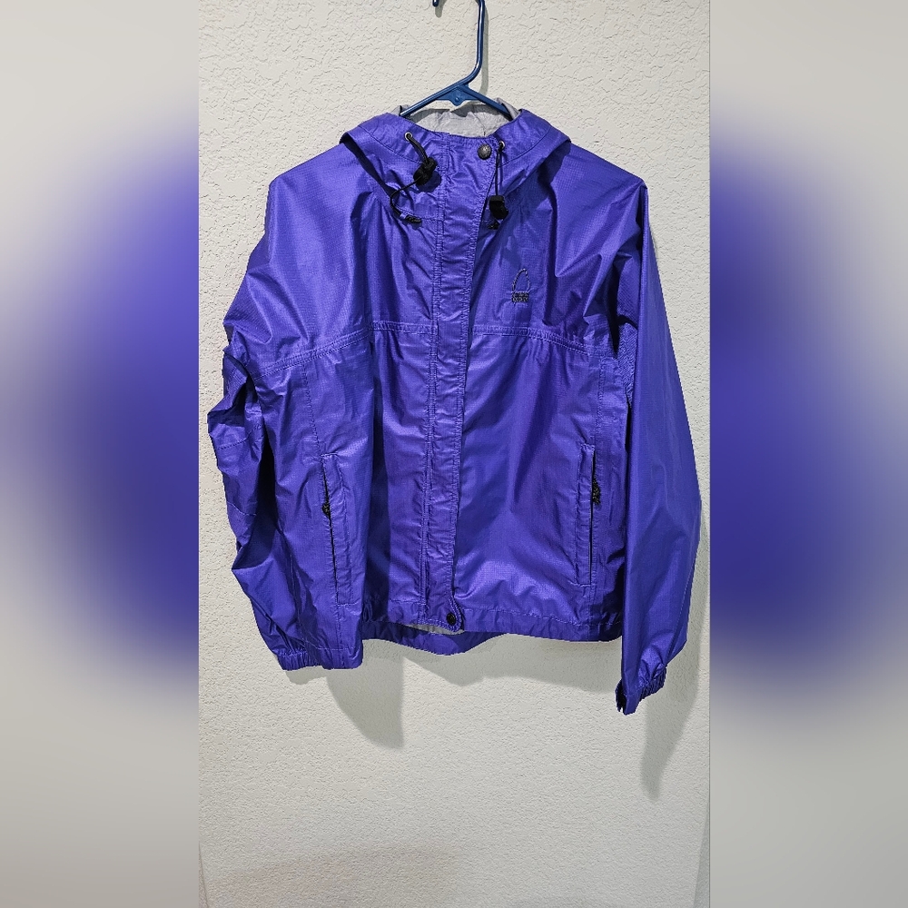 Womens medium Sierra Designs rain jacket